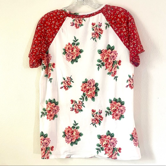 IVORY-PINK/CHERRY red -WINE red + white ROUND NECK FLORAL CONTRAST RAGLAN TOP - Picture 7 of 16